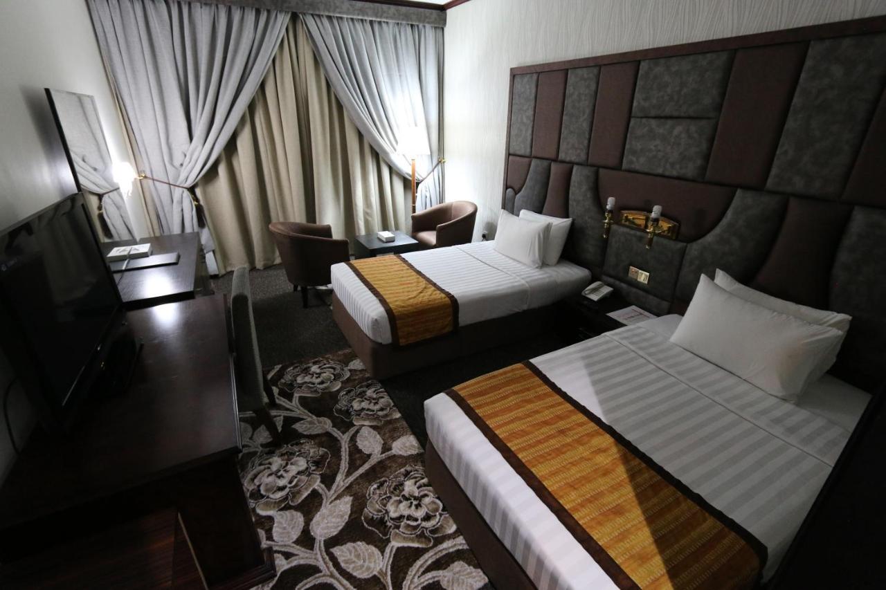 Grand Mayfair Hotel Dubaj Exteriér fotografie
